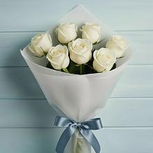 Букет 7 Белых роз Эдлесс Лав в Карабаш Республики Татарстан