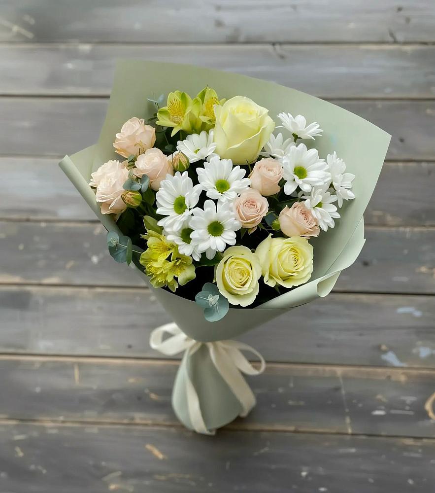 Букет цветов из: Альстромерии, Розы и Хризантемы в Карабаш Республики Татарстан
