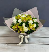 Букет цветов из:  Орхидеи и Розы в Карабаш Республики Татарстан