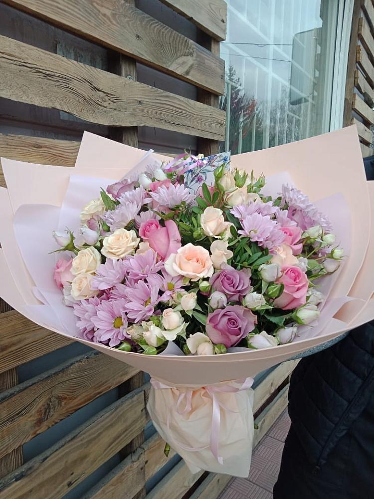 Букет цветов из: Розы и Хризантемы в Карабаш Республики Татарстан