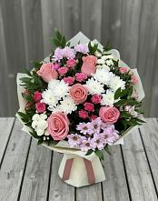 Букет цветов из:  Альстромерии, Гвоздики, Розы и Хризантемы в Карабаш Республики Татарстан