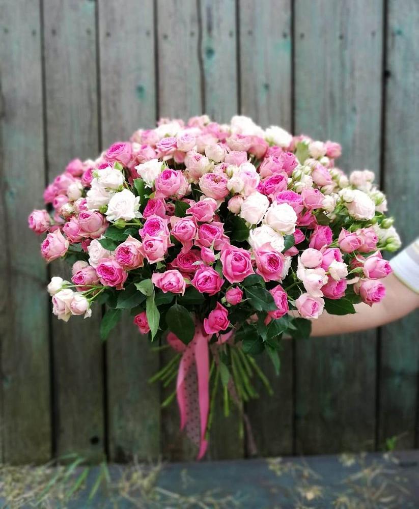 Букет Розовые кустовые розы Натали и Лав Лидия в Карабаш Республики Татарстан