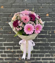 Букет цветов из:  Герберы и Хризантемы в Карабаш Республики Татарстан