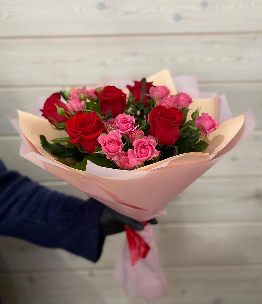 Букет цветов из: Розы в Карабаш Республики Татарстан