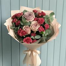 Букет цветов из:  Гвоздики и Розы в Карабаш Республики Татарстан