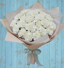 Букет цветов из:  Гвоздики в Карабаш Республики Татарстан